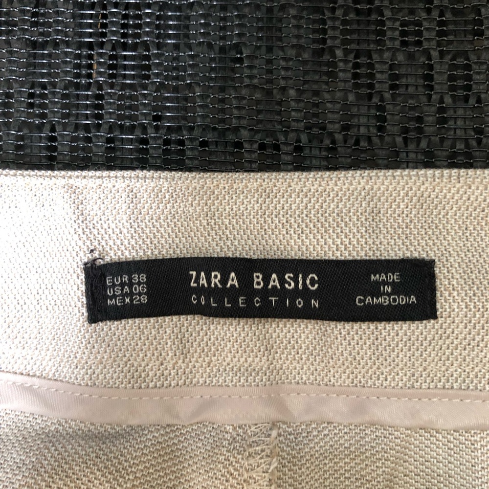 Zara | Pants & Jumpsuits | Zara Basics Cream Flat Front Trousers